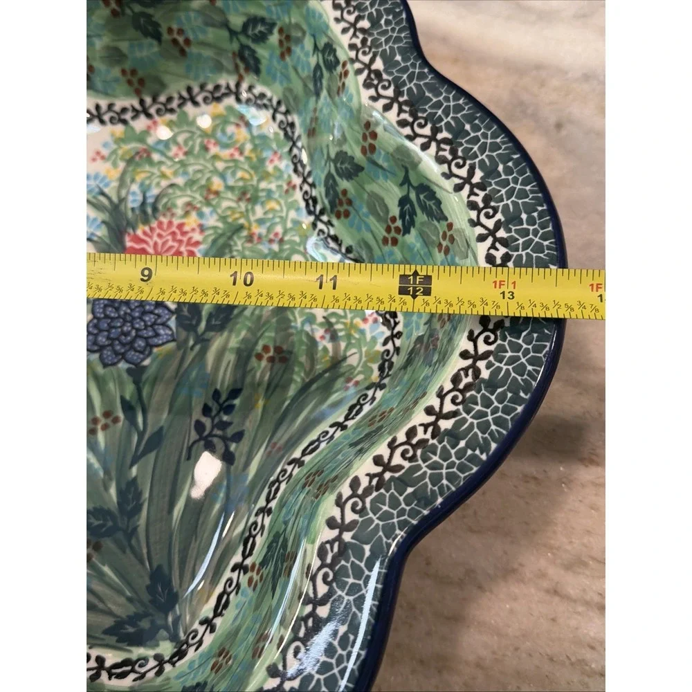 UNIKAT Serving Bowl #2126 Boleslawiec Polish Pottery Hand Painted Sign T.Liana
